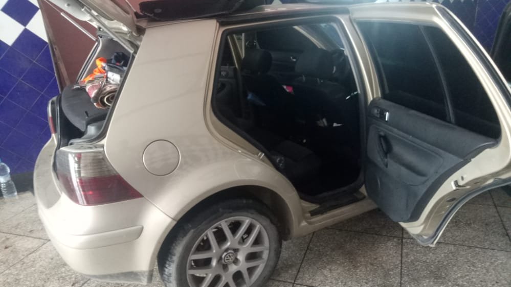 VOLKSWAGEN Golf 4 à Vendre