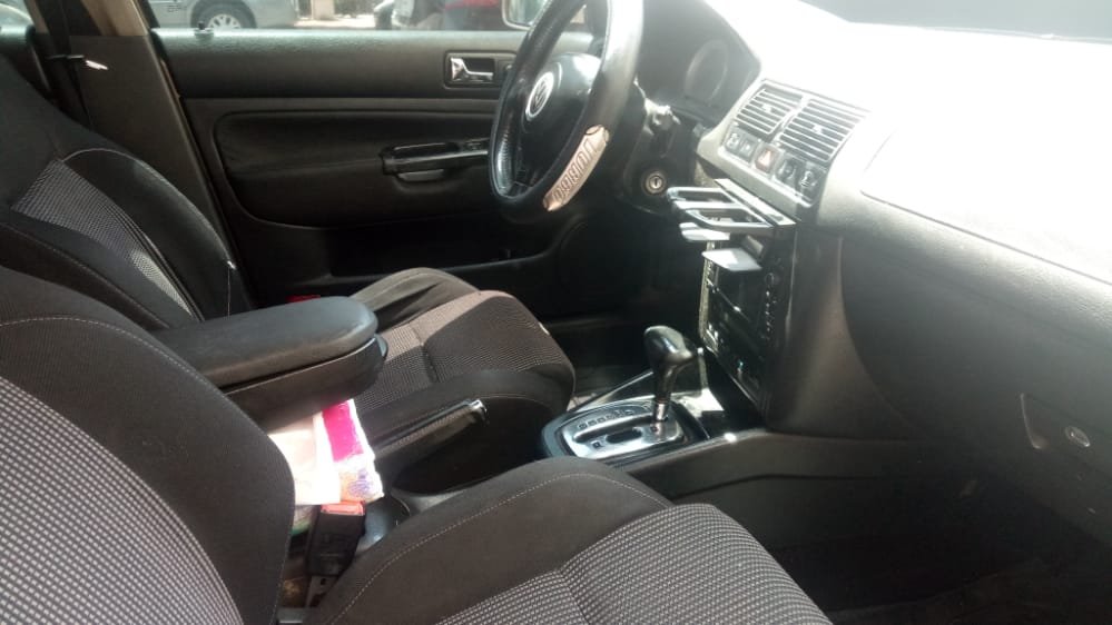 VOLKSWAGEN Golf 4 à Vendre